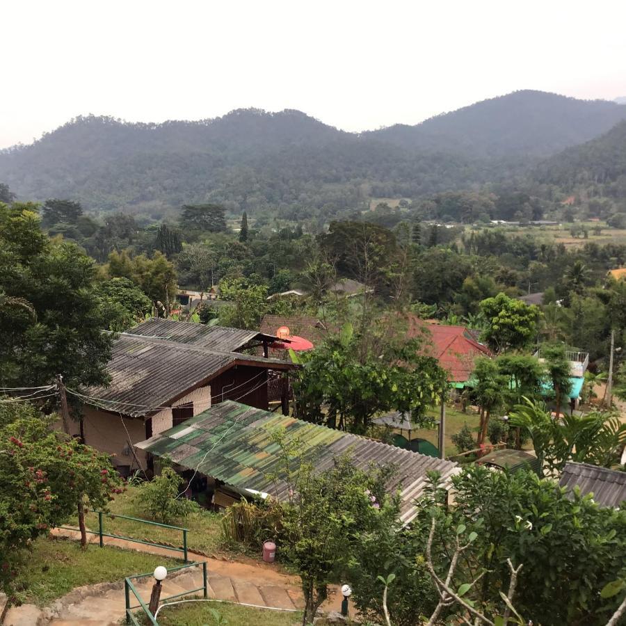 Forest Guesthouse Samoeng Exterior photo